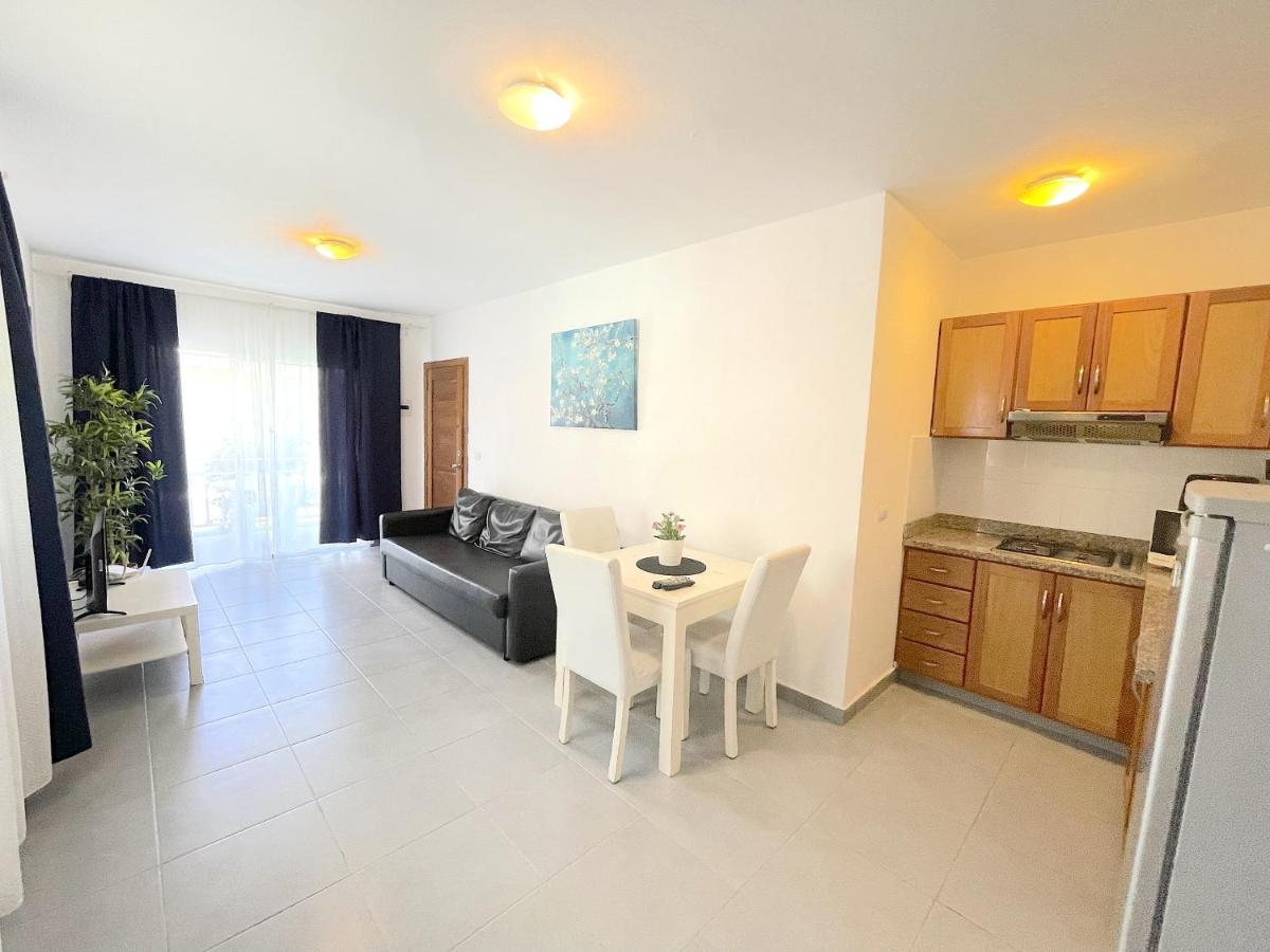 Bavaro Los Corales Sol Caribe Studio Rooms Deluxe Wifi Parking Beach Club & Spa ปุนตากานา ภายนอก รูปภาพ